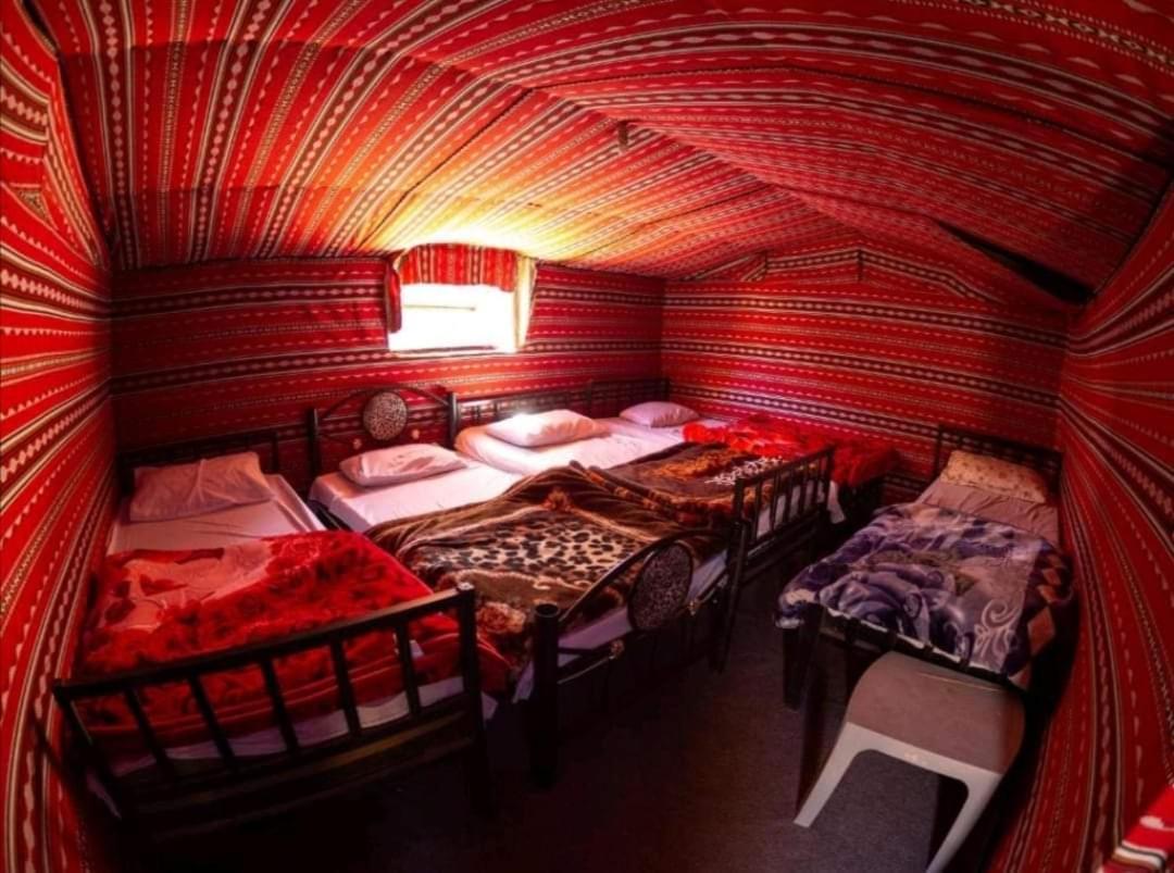 Wadi Rum Local Guide Camp Zimmer foto